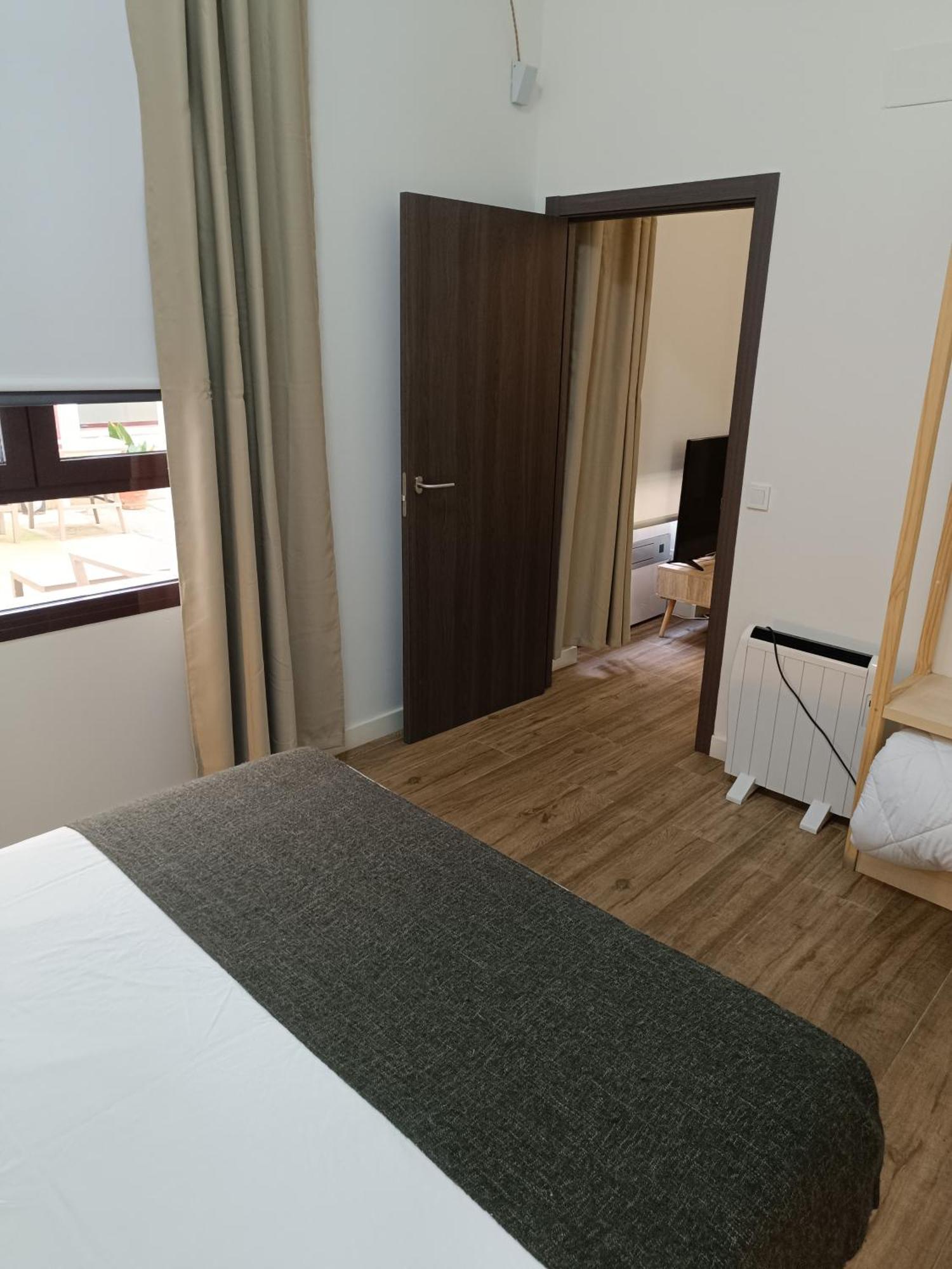 Apartamentos Al-Qazeres Luxury La Concepcion Caces Eksteriør bilde