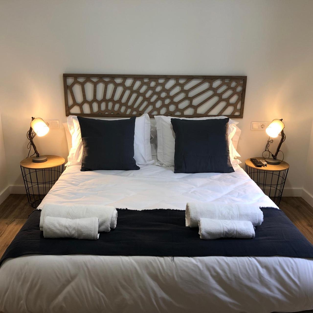 Apartamentos Al-Qazeres Luxury La Concepcion Caces Eksteriør bilde